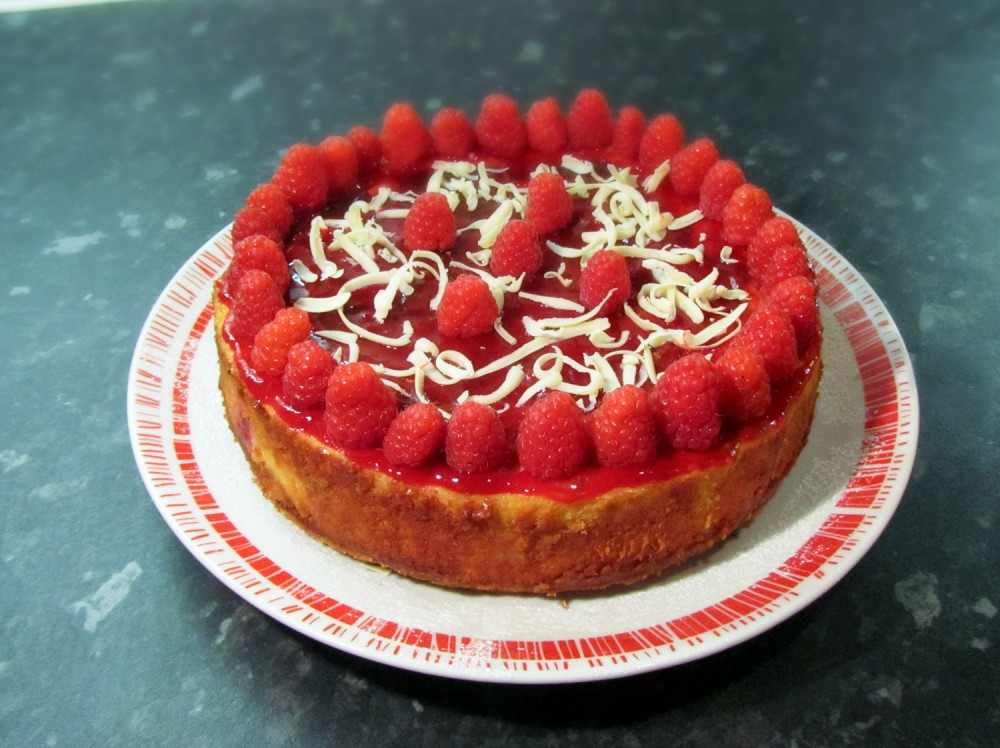 White Chocolate and Raspberry Cheesecake Recipe